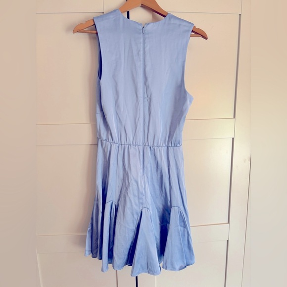 Abercrombie and Fitch Plunge Satin Mini Dress in Blue Size Medium Tall - Picture 5 of 8